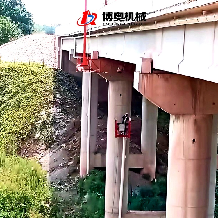 Q5M電動型橋(qiáo)梁排水管(guan)安裝施工(gong)車