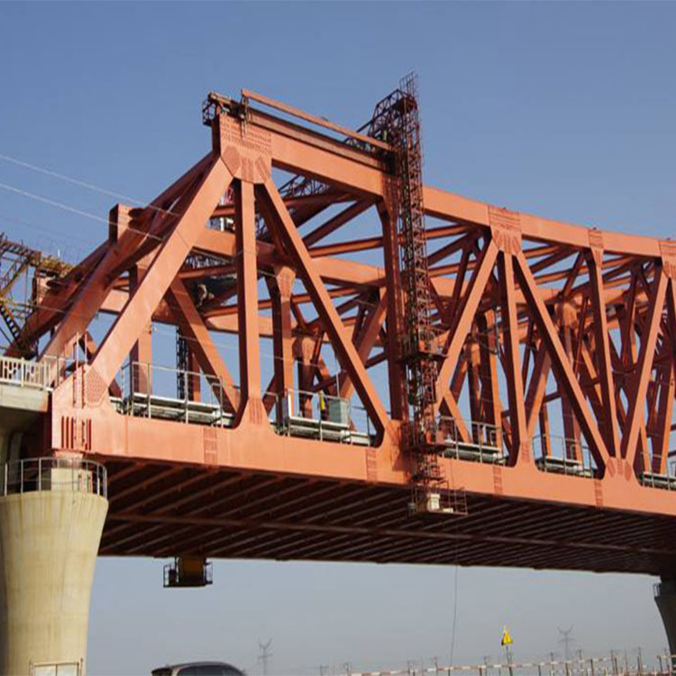 鋼(gang)桁架橋(qiáo)梁上弦(xian)檢查小(xiǎo)車