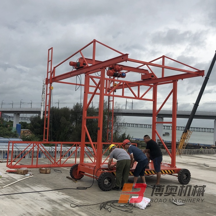 橋梁防(fang)撞牆護欄模闆安(ān)全施工車